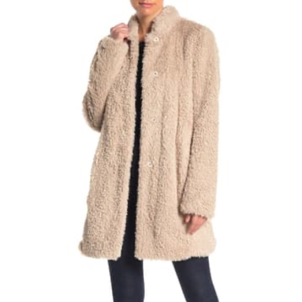 Great Condition Kenneth Coal Teddy Coat. Size XS.